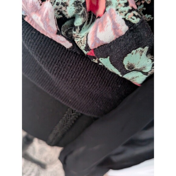 Kendall & Kylie Bomber Jacket Womens S Black Pink Floral Zip Crop Skater Hipster - Picture 9 of 14